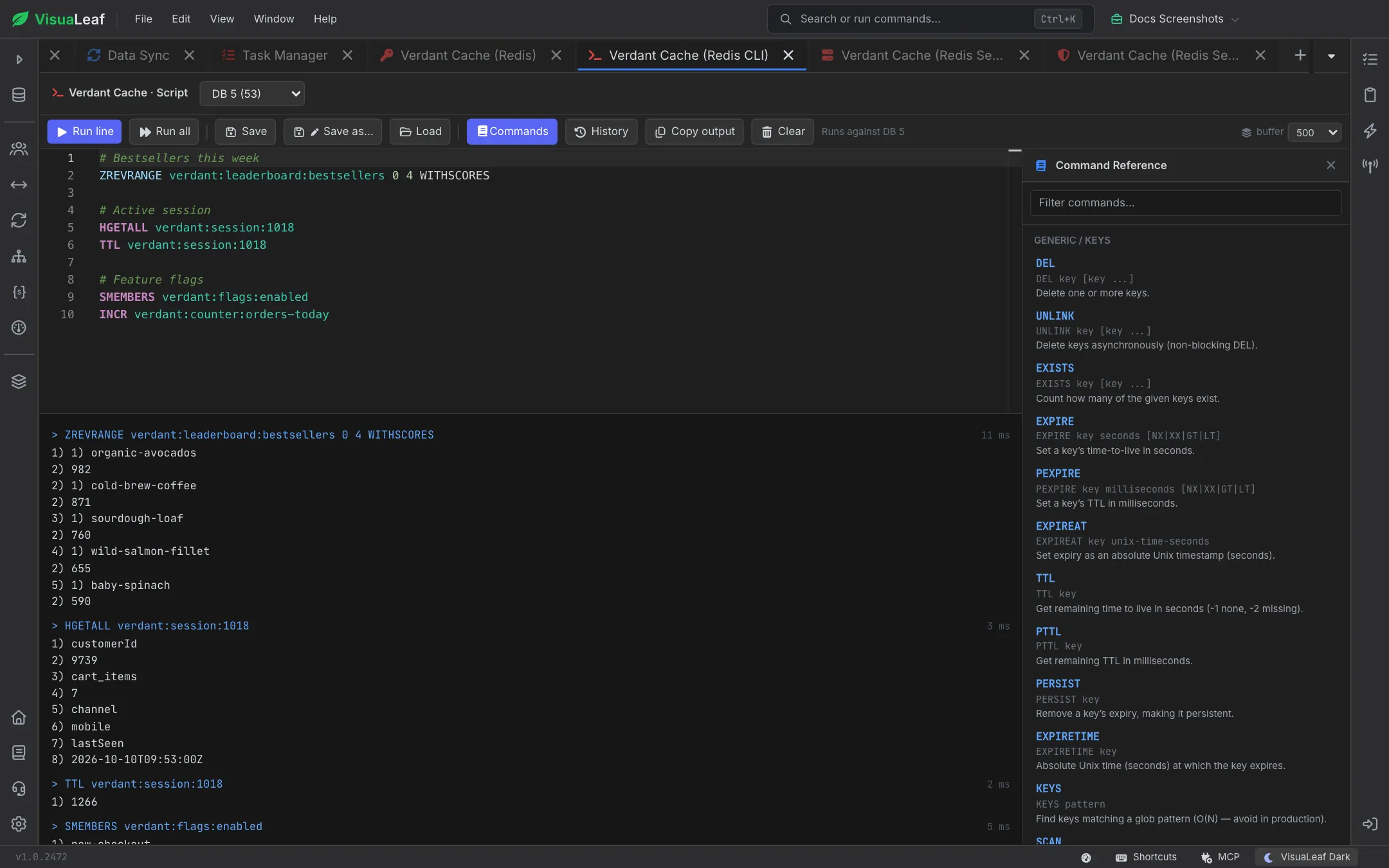 Command Reference panel beside the Redis script editor listing DEL, UNLINK, EXISTS, EXPIRE and TTL with syntax and descriptions