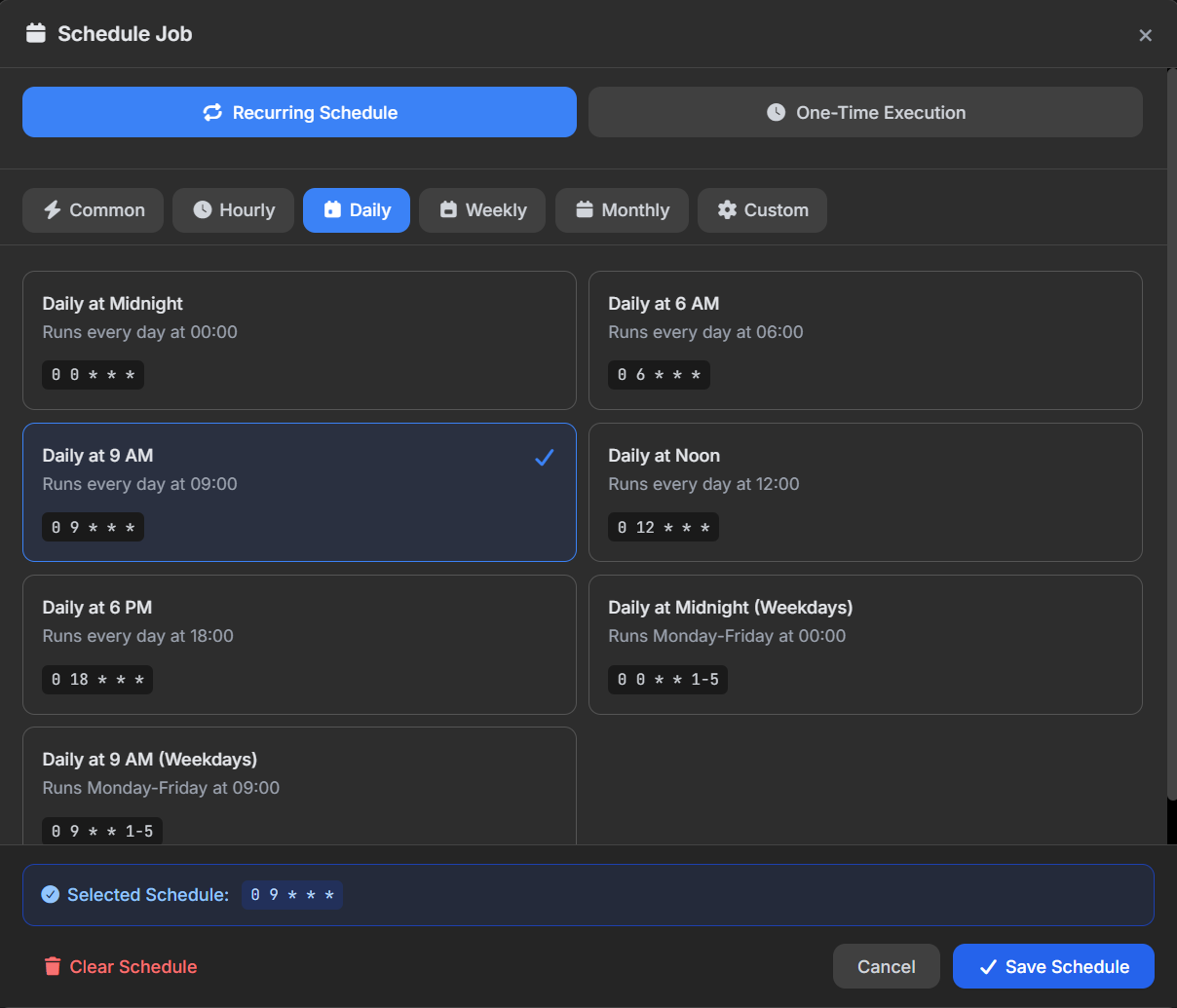 VisuaLeaf schedule dialog showing a daily 9 AM recurring job.